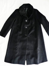 Charger l'image dans la galerie, Manteau Long col fourrure Pierre Sanville Luxe Pure Laine (Taille 44) - Le Petit Citron