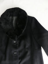 Charger l'image dans la galerie, Manteau Long col fourrure Pierre Sanville Luxe Pure Laine (Taille 44) - Le Petit Citron