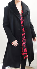 Charger l'image dans la galerie, Manteau long noir luxe col fourrure Vintage