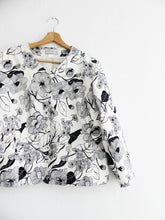Charger l'image dans la galerie, Veste écru motif fleuri en coton (Taille 48)