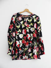 Charger l'image dans la galerie, Blouse fleurie fluide vintage